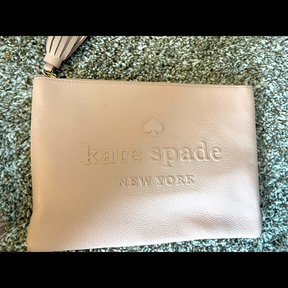 Kate Spade ♠️ clutch